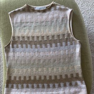 Women tops